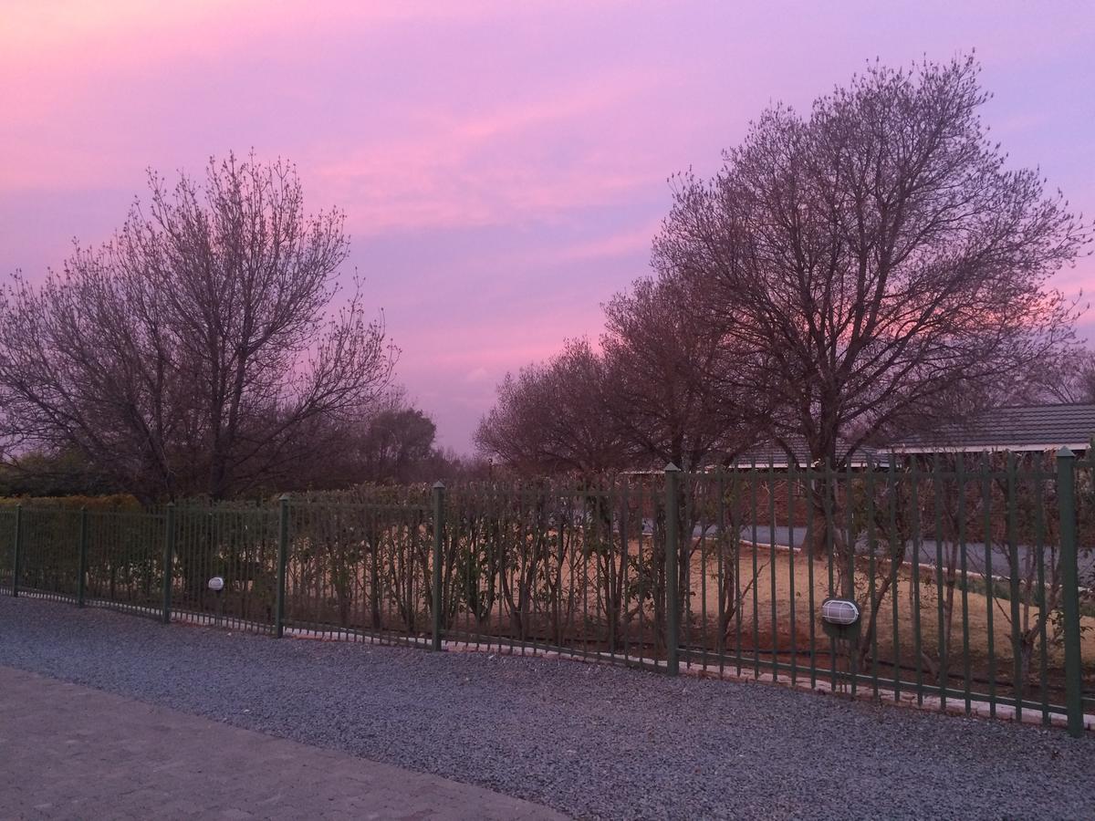 Sunset Chalets Colesberg Exterior foto